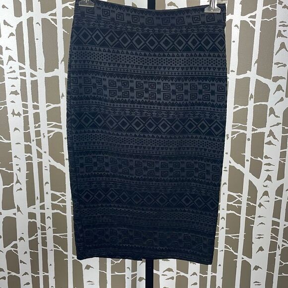 Velvet Burnout Pencil Skirt size M - Picture 1 of 5